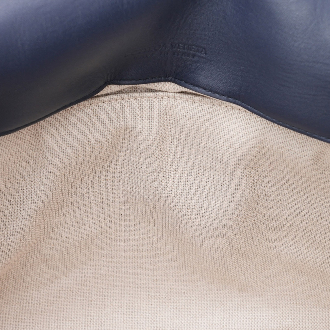 BOTTEGA VENETA(USED)보테가베네타 데님 인트레치아토 메신저 백